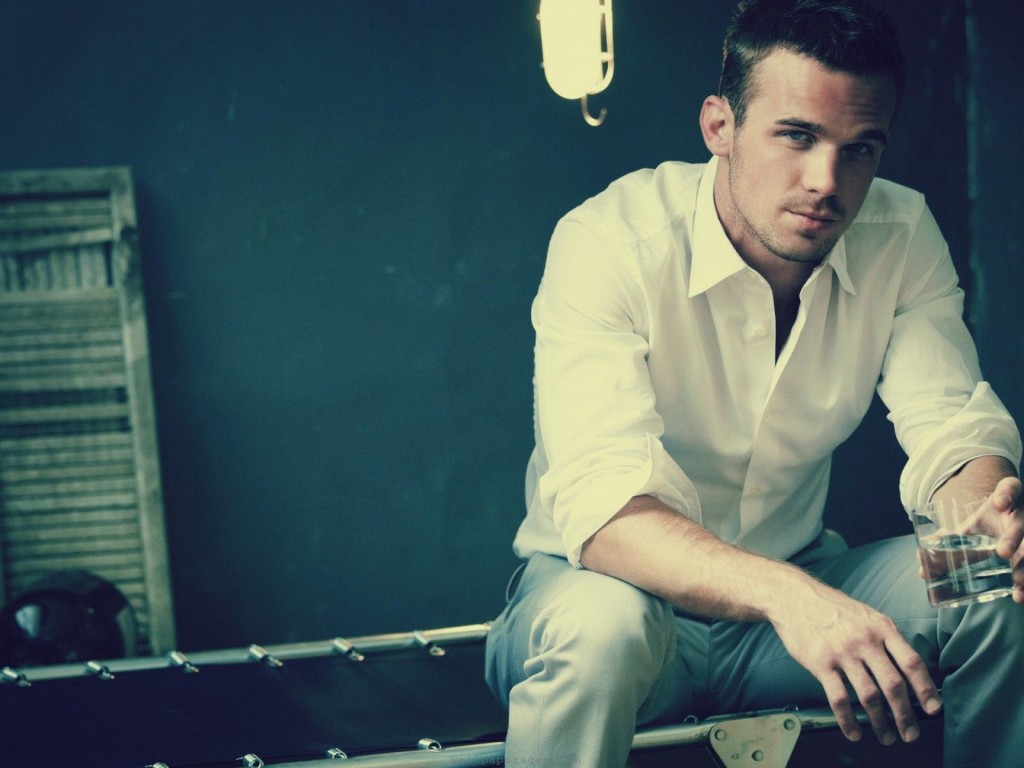 5 Reasons to choose for Customized Shirts Over Readymade Types