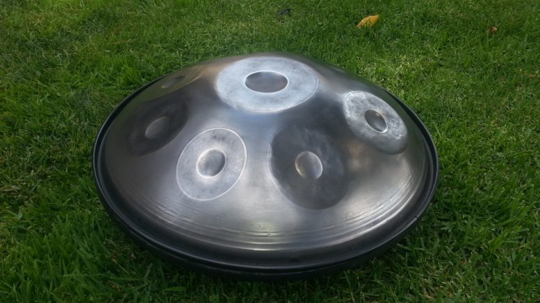 How To Choose The Best Hand Pans Online?